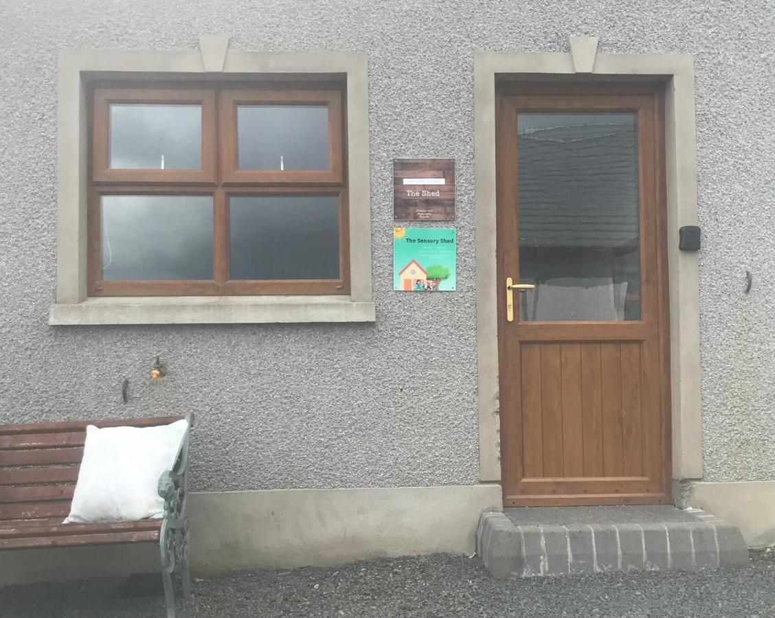The Shed. Apartman Knockloghrim Kültér fotó